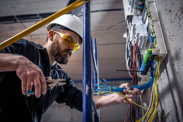 Best Local Electrician Companies  in New Hope, OR